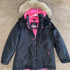 Kids puffer jacket with faux fur hooded